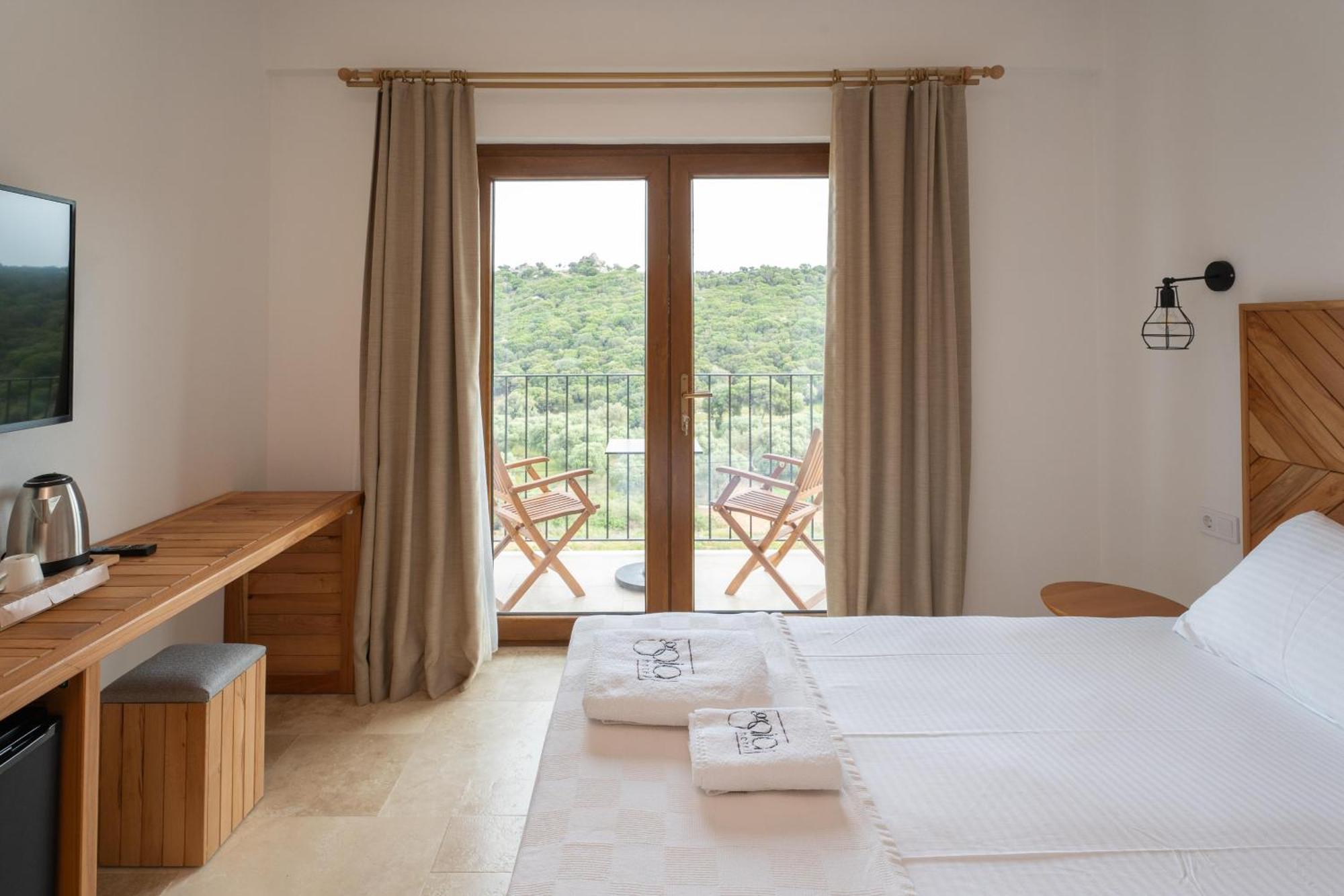 Terra Gaia Hotel İmroz Bagian luar foto