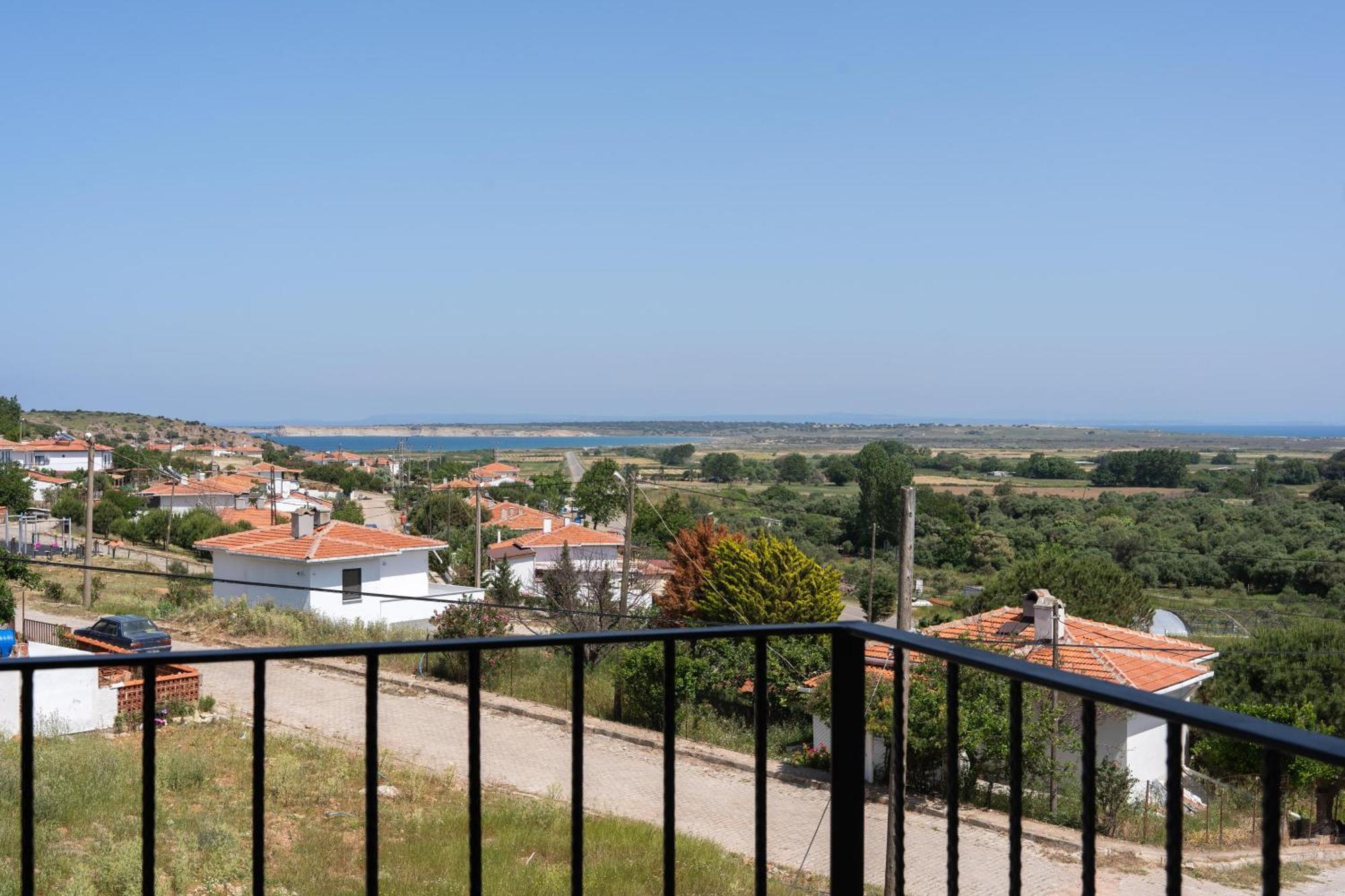 Terra Gaia Hotel İmroz Bagian luar foto